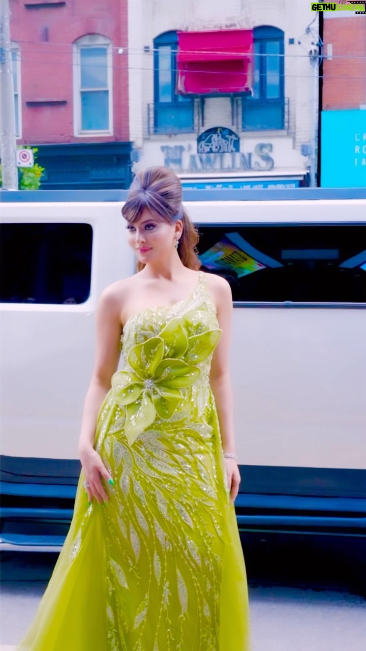 Urvashi Rautela Instagram - "I am absolutely thrilled that 'Dil Hai Gray' will be premiering at IFFI. Unfortunately, due to a prior shooting commitment, I won't be able to grace the red carpet in person. Fear not! I'll be bringing all my energy and excitement to the live Q&A session virtually at 7 tomorrow (27th November) at Inox. Calling on all movie buffs to join in before the release for an unforgettable experience." @iffigoa @nfdcindia @esg_goa @urvashirautela @Vineet_ksofficial @akshay0beroi @manjari_susiganeshan #MRameshReddy #SurajProductions #ActionCutEntertainments #KeeratPublicity #DilHaiGray #HindiCinema @susiganeshan @akshay0beroi @directorSusi @ManjariSusi #KeeratPublicity @Kpublicity #SurajProductions #ActionCutEntertainments @ActionCutEntertainments ☆ ☆ ☆ ☆ ☆ ☆ ☆ ☆ ☆ ☆ ☆ ☆ ☆ ☆ ☆ ☆ #love #UR1 #reels #reelsinstagram #reelitfeelit #reelkarofeelkaro #reel #reelsvideo #reelsindia #actor #dance #girl #instagood #trending #India #instagram #india #virginbhanupriya #urvashirautela #diwali #pink #kathak #india #cricket Toronto International Film Festival (Tiff)