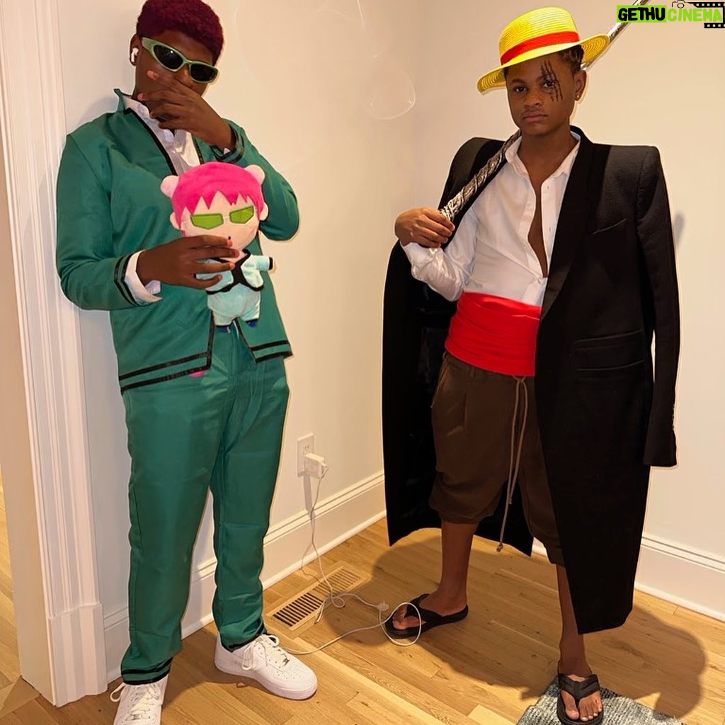 Usher Instagram - The Raymond’s Take Halloween 🎃😅
