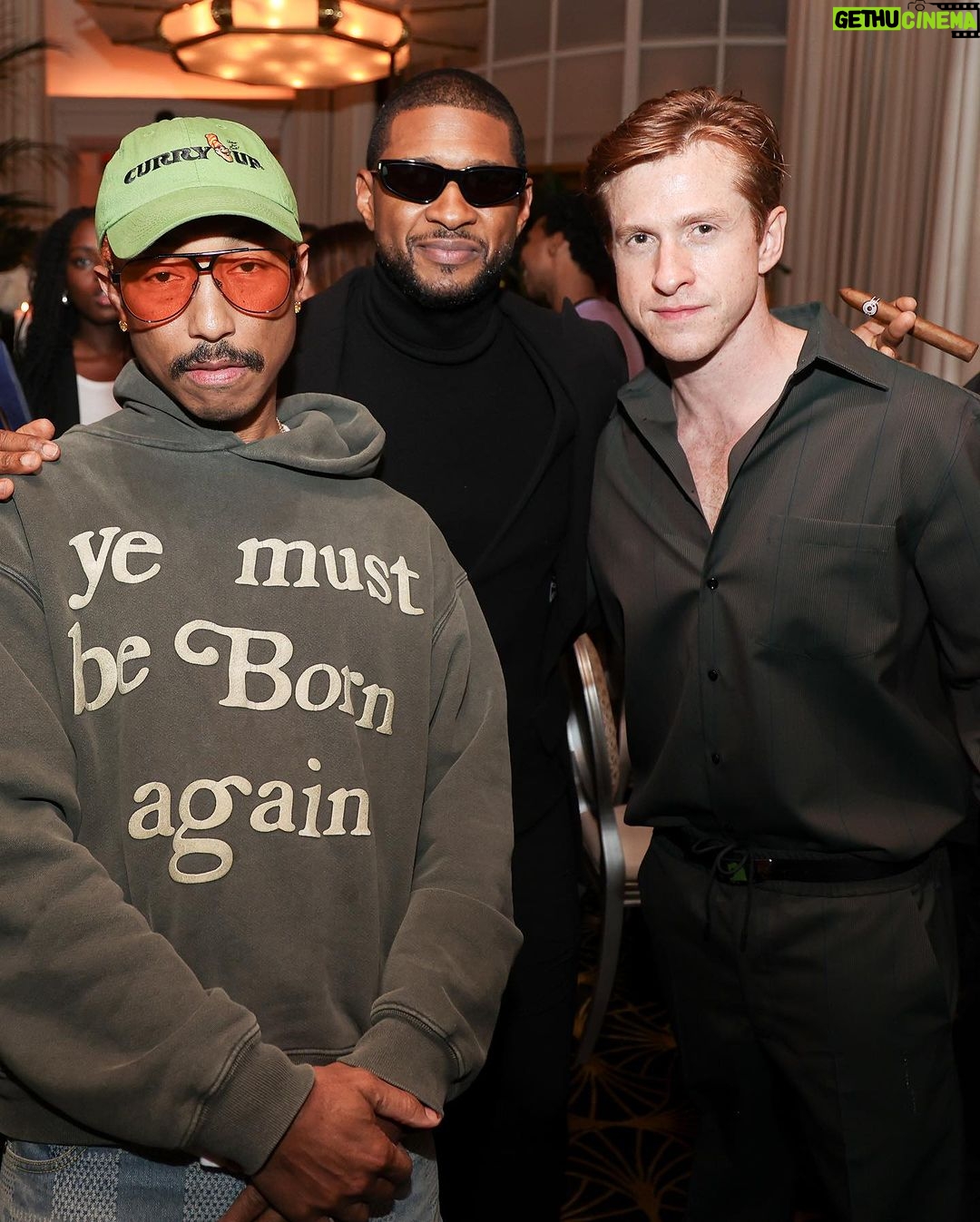 Usher Instagram - Un Renoi Américain à Paris Paris, France