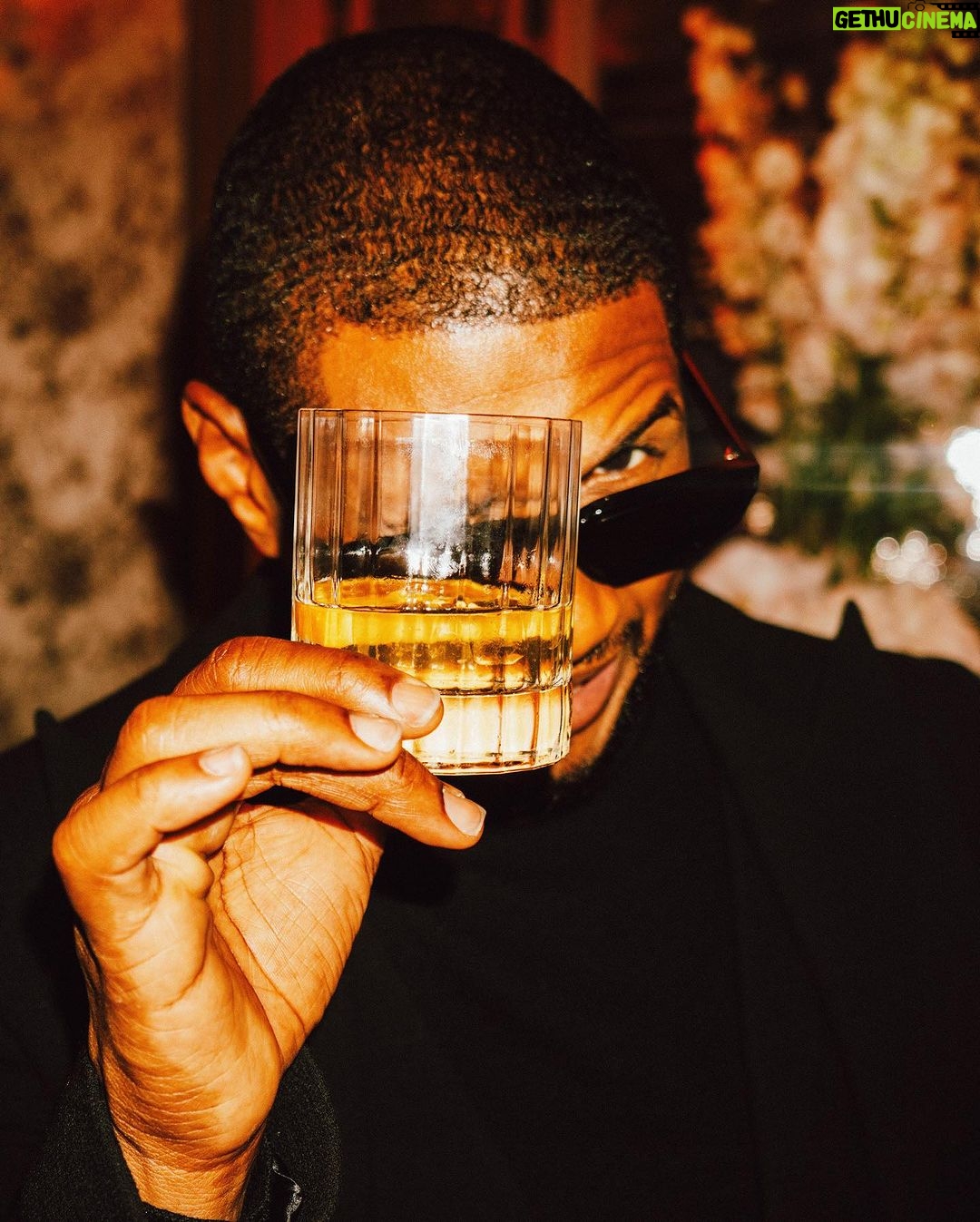Usher Instagram - Un Renoi Américain à Paris Paris, France