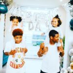 Usher Instagram - Hold on to them while you can mannn…😌 BIGS & littles