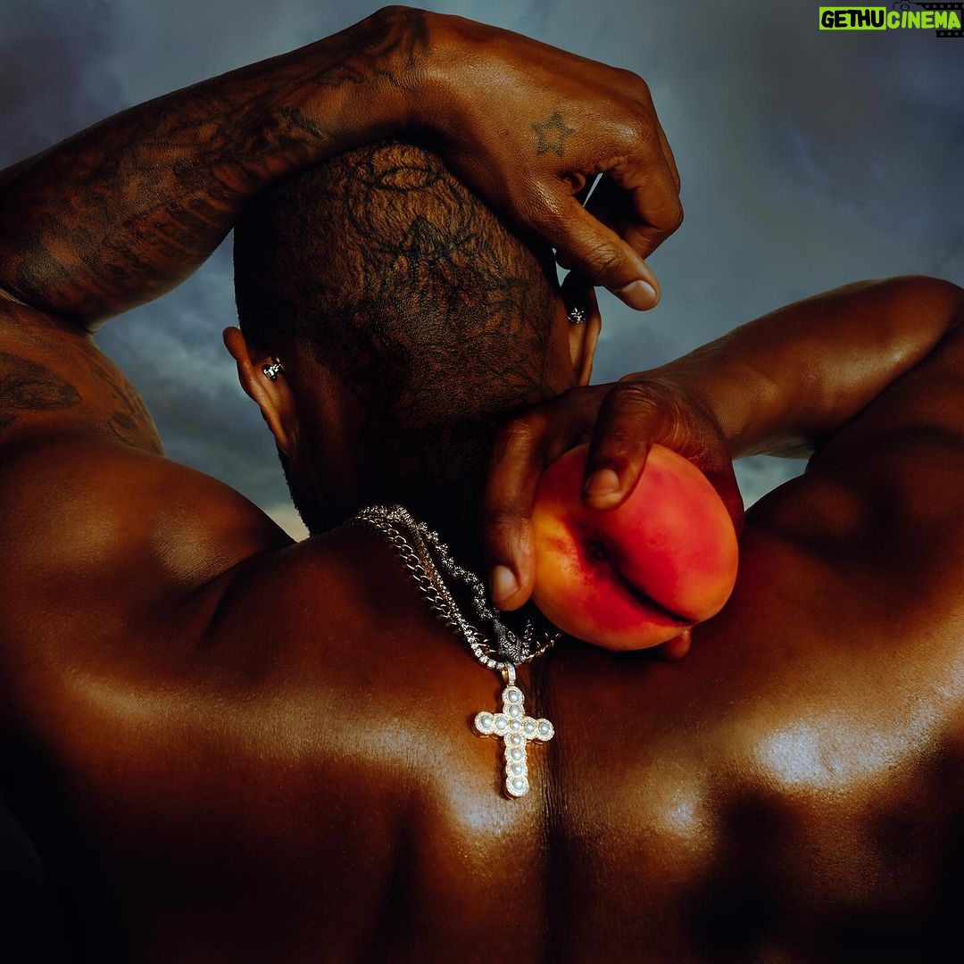Usher Instagram - I heard U loud and clear. So…COMING HOME (Expanded Edition) feat. the highly anticipated tracks, “Naked” & “Believe” 🍑 AVAILABLE NOW #LinkInBio