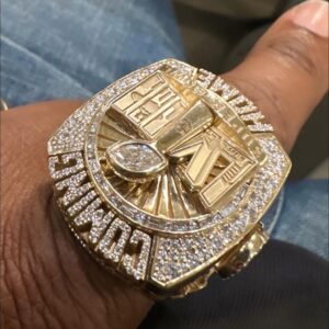 Usher Instagram - COMING HOME TO THE “A”. What an incredible honor to be recognized by the city that took me in and raised me into the man…the entertainer that I am today. To be able to come home and share how much Atlanta means to me is such a blessing. U have always shown me so much love; therefore, it’s only right I show it back!!! I brought the world to the A fasho. URSHER BABY 4L 🙏🏾🍑✌🏾 #COMINGHOME