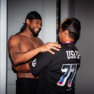 Usher Instagram - “Mama we made it!” 🙌🏾 30 years in the making and I’m just getting started…
