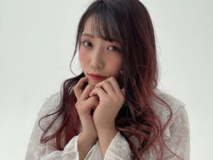 Utami Hayashishita Instagram - 🌺
.
前髪きりました🥰
.
.
、
#STARDOM
#QQ
#中野ぅたみ