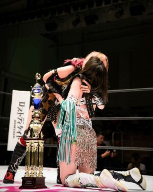Utami Hayashishita Instagram - 3周年🌹
.
デビュー
.
四冠
.
新人賞受賞
.
欠場
.
桃AZ美
.
AphroditE
.
5STAR GR初優勝
.
ワールドオブスターダム戴冠
.
大事な場所
.
.
.
4年目もよろしくね♛
.
#STARDOM
#QQ