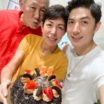 Uyan Tien Instagram - 祝Ale媽媽生日快樂！ Love you mom ❤️ #媽媽 #家庭 #家人 Taiwan