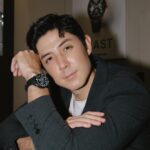 Uyan Tien Instagram - #freakone #ulyssenardin #奇想腕錶 #雅典錶 #noboundaries #phtwatch ⌚️ 時間，就是會讓我想辦法好好珍惜每一個時刻，就像錶，會一直不停的提醒時間很重要！所以呢，身上帶著錶，就是一種尊重自己的時間！ 今天就很榮幸來拜訪雅典錶Ulysse Nardin在寶鴻堂台北旗艦店的專櫃 ～ 只能說，心動了 ～ 💓 首先說，他們的歷史實在太有趣了，Ulysse Nardin在瑞士出生長大的，跟父親學到了好多關於錶的技術，然後在23歲就開了自己的公司！ 因為本身出的產品實在太頂級，品質不輸給任何其他品牌，有非常的準度，都被50國的海軍來選當他們的指定的航海時計！ 100多年的歷史，Ulysse Nardin 得獎4300次，也拿到了18個國際比賽的金牌！實在太厲害了 這次很開心親眼看了，也上手拍了他們幾款很特別的錶款，根本不用再說設計的多好，但自己在網路查過資料後，很意外的發現，Ulysses Nardin也有回饋給地球很棒的規劃，例如：保護海洋鯊魚的規劃，跟協助海上的塑料污染的問題！這麼有歷史，知名，質感的名牌，還用心在乎地球的，實在很少見～個人覺得很加分～ 希望大家可以通過這篇文章來多了解瑞士來的Ulysse Nardin！