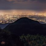 Uyan Tien Instagram - 成為北部台北最高的山，七星山真的很好走。不難，漂亮，友善，安全。而且拍風景真的很加分！你們喜歡哪一張？唯一的缺點是有時候小蚊子小飛蟲多到連一張照片無法開眼睛拍，不然東西會飛進去。我要去買一個頭網來解決這個問題😂 七星山主峰