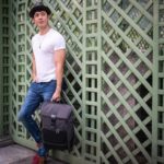 Uyan Tien Instagram - 你們有聽過一句話是說 「Less is more」嗎？ 其實這句話可代表很多事，例如～ 少量但品質好。或者～ 少講話的人，只要開口一次大家都會注意聽。其實「少就是多」可以調整很多人生中的煩惱～ 在你立場，你覺得會需要少什麼呢？ ———————————————— 🎒：TUMI （@tumitravel） Taipei, Taiwan