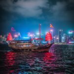 Uyan Tien Instagram - On my last trip, I took a transit point between Thailand and Taiwan in Hong Kong of 6 hours and decide to leave the airport for a quick walk ! This is what I shot ! 我從泰國回台灣的轉機在香港，我就快速離開機場走走，就拍到這幾張(⁎⁍̴̛ᴗ⁍̴̛⁎)拍的小船是不是很漂亮 ～ 香港的維多利亞港夜景！#hongkong #victoriaharbour #香港 #維多利亞港