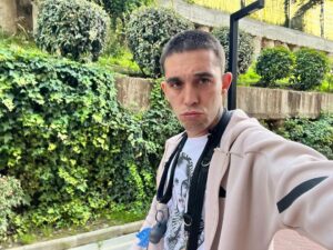 Víctor Elías Instagram - Mi selección para el anuario de la IA, sin IA cuando he visto que tardaba 24 h 😂😂😂

Pues no es tan rápido esto de la IA 😂😂😂

#ia #anuario #trend