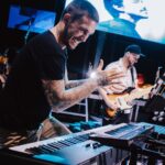 Víctor Elías Instagram - Primer bolo con @gonzalohermida lleno de risas, buena musica y buena compañía ❤️ @felixfanlo @arturoruizbass @jani_pihlman @dhdrecords #alex Fotones de @joselu005