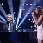 Víctor Elías Instagram - Presentación de “Si Me Quisieras” en @covernight_es mezclada con “Indigo”. Gracias @anaguerramusic por confiar en mi un año más para dirigir tu gira, la música contigo es… 🥰 Gracias a ese BANDON y a sus directores musicales por ponerlo tan fácil! 🙏🏻 @fermin_villaescusa @oliver_martin_delacruz @ezenavas y todo los que lo hacen posible! #music #musicvideo #musician #simequisieras #cover #covernight