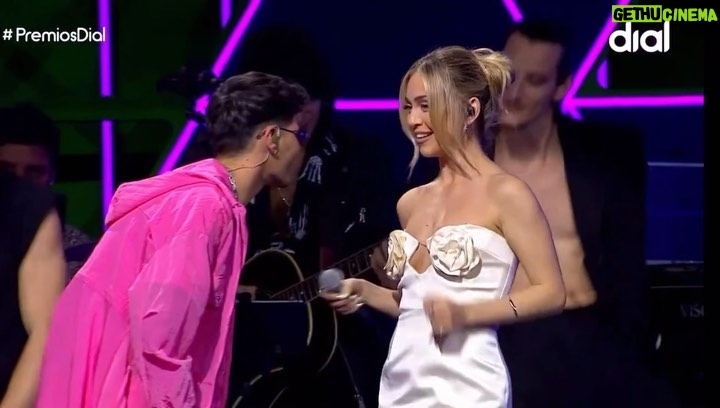 Víctor Elías Instagram - PARTE III/III 1. @abrahammateo dir. Musical #daniruiz @anamenaoficial 🥰 2. @edurnity ❤️ 3. @carlos_baute dir. Musical #manubarreto Hasta aquí esta edición de los premios dial! Mil gracias a cada artista y a cada compañero que pone todos los granitos de arena en esto. @goiko_martinez @hache_navio @sergiojrojas @raffunk @tronky_mexalo @milenabrody @soyrosco #live #livemusic #music #direccionmusical #dirección Recinto Ferial de Tenerife