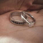 Víctor Elías Instagram - Ella: Sí, quiero. Él: Sí, quiero. 💍