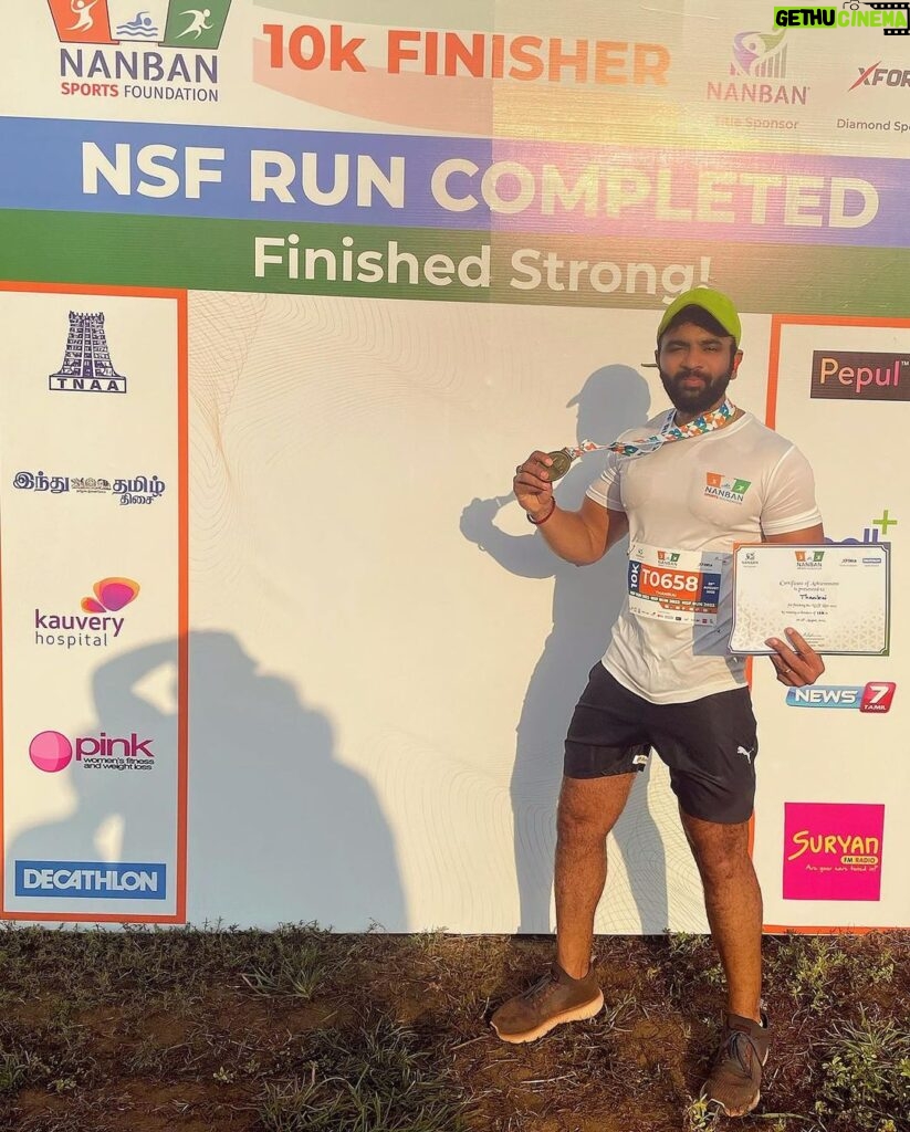 VJ Thanigai Instagram - Another Medal from #nsfmarathon 🏃‍♂️💪🎖 #stayfit #stayfocused @prime_runners_club_ 🙏