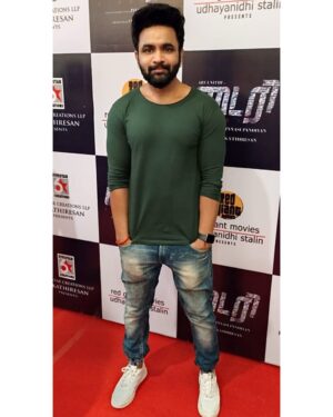 VJ Thanigai Instagram - #diarypremiershow 
#diaryfromtoday 
please do watch in theaters ❤️🙏 @redgiantmovies_ @udhay_stalin @arulnithi_tamilarasu @innasi_pandiyan @mathikrishnan88 @ronethanyohann @aravinndsingh @gnanakaravel.s @ranjana_nachiyaar @_rudrakaarthikeyan_ @ns_madeshwaran @_soniyasuresh_ @shivashahra_official @noel_raj_official