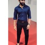 VJ Thanigai Instagram - #formal 💙🖤