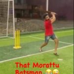 VJ Thanigai Instagram - #cricket #indoor #matchday #fun 🏏❤️😂 @monklifestylefitness Team 🔥💪 @flashsportshub 📸 @kandhavishnu_j that Morattu Photogrpher 😂 Chennai, India