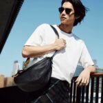 Vachirawit Chivaaree Instagram – sunny day.
@burberry#burberry Hong Kong