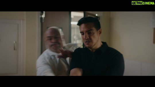 Vadhir Derbez Instagram - π₯π₯π₯π₯ Ya la Vieron?? π₯π₯π₯π₯ Trailer Oficial π½π¬ #VenganzayRedencion . π₯π₯π₯π₯Have you seen it?π₯π₯π₯π₯ Oficial trailer π½ π¬ #WhiteElephant En @primevideomx Los Angeles, California