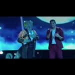 Vadhir Derbez Instagram – Cantando con @carlosrivera en este momento tan chingon. Antes de la Final. Camaleón los extraña. Como ven este dueto 🔥🔥😎 .
Por cierto el concierto en Leon fue todo un éxito! Gracias a toda la gente que fue!!! 
Ahora toca 23 Nov en Puebla! Y 26 en Guadalajara!!! Compra tus boletos en Boletia.com 🔥🔥🔥🔥 #MorritoTour