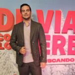 Vadhir Derbez Instagram – Estoy tan feliz de que este proyecto sea el más visto y este conectando con tanta gente. Gracias a todos los que hacen esto posible. Y obvio a Mi familia por aguantarnos en los mejore y peores momentos.  Sigan disfrutando de #DeViajeConLosDerbez !!
.
Outfit by: @fendi 
@ospina.luz