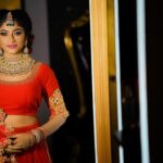 Vaishnavi Arulmozhi Instagram – Glam✨
Dolled me up by @sty1e_guru 
Beautiful red lehanga: @suhanyalingamdesign 
Shots : @portraits_by_psk 
Jewellery: @chennai_jazz 
Location: @24kluxurysalon 

#vaishnavi #vaishnaviarulmozhi