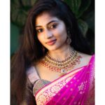 Vaishnavi Arulmozhi Instagram – ஊமை விழிகளால் ….
பாவாடை தாவணி : @pastel.vogue_ 
தையல் : @saya_designstudio 
.
.
#vaishnavi #vaishnaviarulmozhi