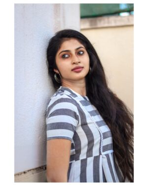 Vaishnavi Arulmozhi Instagram - 🖤 Thanks for the 150k love 🖤
Wardrobe: @angaadai 
.
.
#vaishnavi #vaishnaviarulmozhi