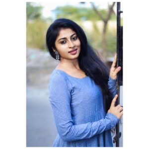 Vaishnavi Arulmozhi Instagram - Wearing one of my fav cotton Anarkali kurti from @angaadai ...Totally in love with it ❤️
Thanku @angaadai for this pastel blue kurti ☺️
.
.
#vaishnavi #vaishnaviarulmozhi