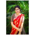 Vaishnavi Arulmozhi Instagram - நெற்றி மேலே ஒற்றை முடி ஆடும்போது❤️ ஆடை: @pastel.vogue_ தையல்: @saya_designstudio அணிகலன் : Amma’s wardrobe #vaishnaviarulmozhi #vaishnavi