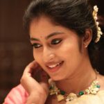 Vaishnavi Arulmozhi Instagram - மலரும் , மெளனமும்..! ஆடை: @vasthiraboutique 📸: @mr.viki_pixer #vaishnaviarulmozhi #vaishnavi