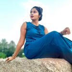 Vaishnavi Arulmozhi Instagram - 💙 Pc @arulmozhi_kpc ❤️ #vaishnaviarulmozhi #vaishnavi