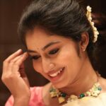 Vaishnavi Arulmozhi Instagram - மலரும் , மெளனமும்..! ஆடை: @vasthiraboutique 📸: @mr.viki_pixer #vaishnaviarulmozhi #vaishnavi
