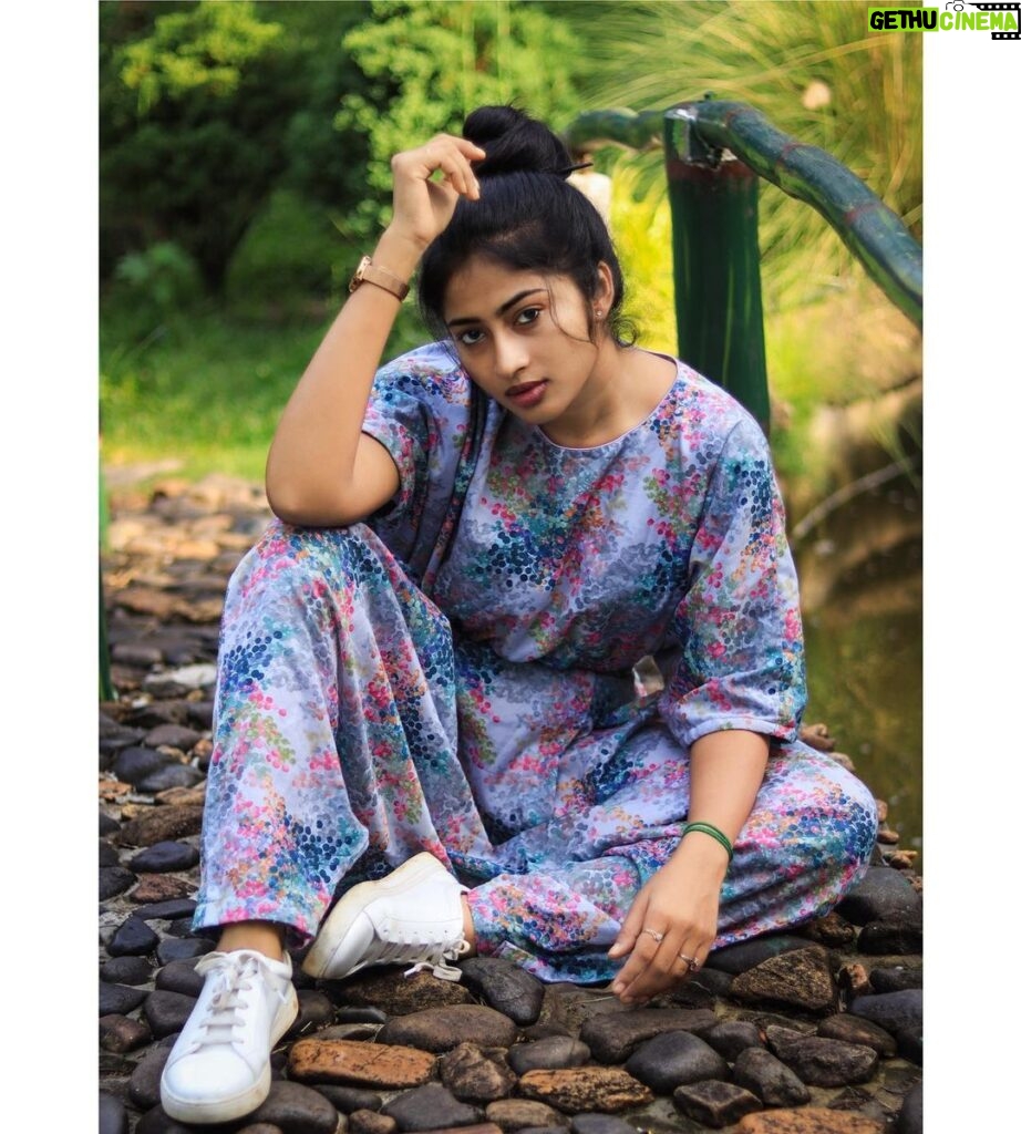 Vaishnavi Arulmozhi Instagram - Be you! Be unique! Wardrobe: @saya_designstudio ❤️ #vaishnavi #vaishnaviarulmozhi