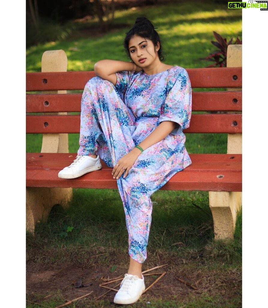 Vaishnavi Arulmozhi Instagram - Always have the swag in you ✨ Wearing my most fav dress from darlin @saya_designstudio ❤️ #vaishnavi #vaishnaviarulmozhi