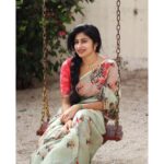 Vaishnavi Arulmozhi Instagram - Leave the emotions behind! Njoy every moment of joy!!! Saree: @srisaicollections9 Blouse: @vastram_theethniccouture Jewellery: @methurna_collections #vaishnavi #vaishnaviarulmozhi