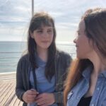 Valeria Britos Instagram - 🤗 Charlas y caminatas con @calu.sancho . El.mejor plan. . . #sitges #españa Sitges, España