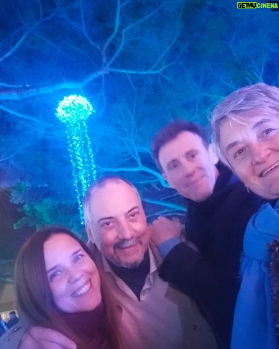 Valeria Britos Instagram - Así es Almería en época de fiestas. Acá los Reyes Magos se esperan con ganas. Veremos si me porté bien o no. ¿Me darán caramelos o carbón? . . . . #amigos #Almería #España #navidad almeria