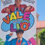 Valeria Britos Instagram - Aunque no lo parezca estoy trabajando jajaja. En Julio empezamos la gira de @valehacerlio en España y aún quedan actuaciones por delante. Hoy voy a estar charlando con @piaslapka y @tomroxdente @canal9oficial @mandarinatelevision #latardedelnueve