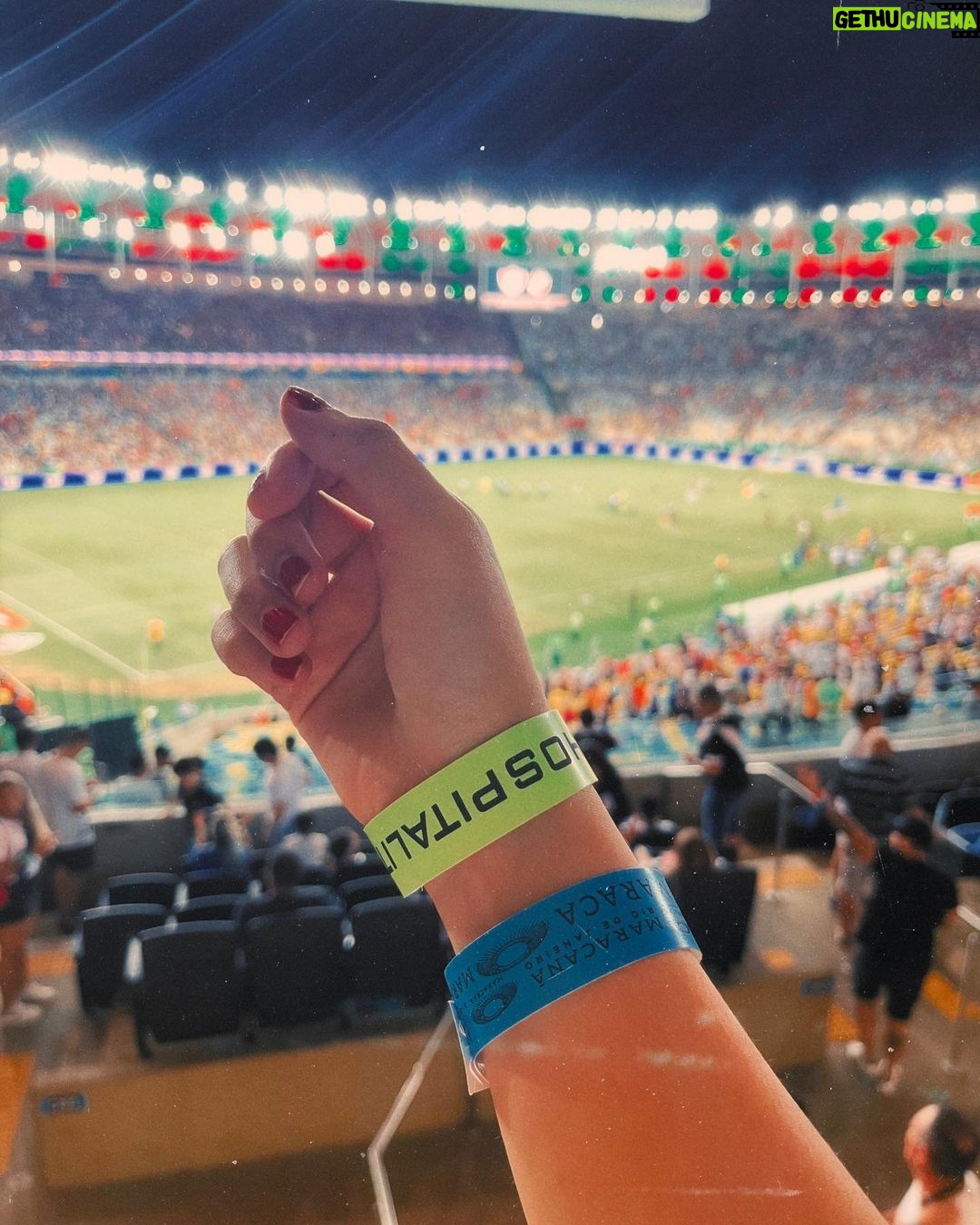 Vanesha Prescilla - 563.6K Likes - nonton bola ceritanyaa ahahahha such a fun experienceπβ½οΈπ§π·