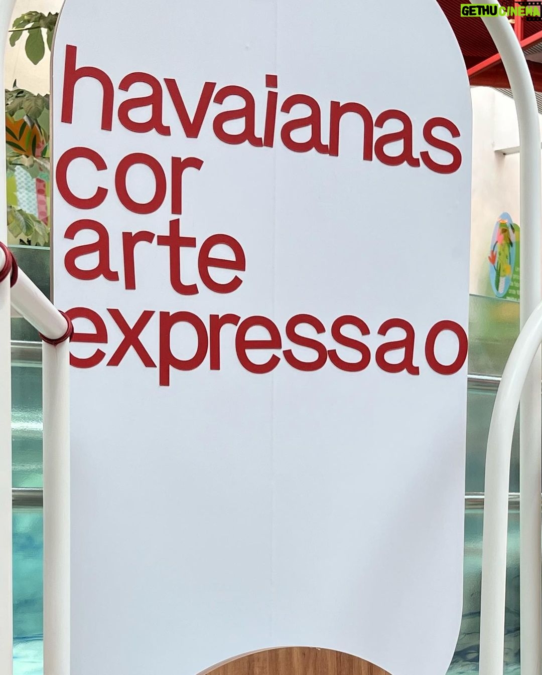 Vanesha Prescilla Instagram - full team visited havaianas office & the flagship store, sao paolo🇧🇷🌸 met the innovation team aaand got the chance to take a deeper look into the creative process behind the new shapes at havaianas. it's fun to learn something new you knoooww #HavaianasinBrazil2023 #HavainasIndonesia #MadeinBrazil #DesignForAFreeLife São Paulo, Brazil