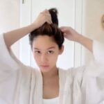 Vanesha Prescilla Instagram - morning! suka bingung ga sih pake rangkaian skincare apa kalau kulit kusam dan berjerawat? sekarang ga perlu worry karnaaa aku punya solusi gampang buat kamu yang masih pemula, rangkaian Bright Complete Anti Acne terbaru dari Garnier! ada pembersih wajah, serum, dan maskernya!! Sukaaa ❤️ buat kamu yang punya masalah jerawat dan kulit kusam, cobain yaa #NoMoreSkinDrama #MyClearSkinStory @garnierindonesia
