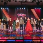 Vanesha Prescilla Instagram – so happy & grateful to be part of Tango family. 🤎
thank you Tango, acaranya super seruuu! akhirnya bisa ngerasain kaya nonton konser lagi.. buat yang pengen, sabar ya.. semoga kita semua cepet pulih dan bisa nonton performance secara live. take care semuanya.
outfit by: @ivanteguhsantoso ✨
hair by: @tisna_hairdo