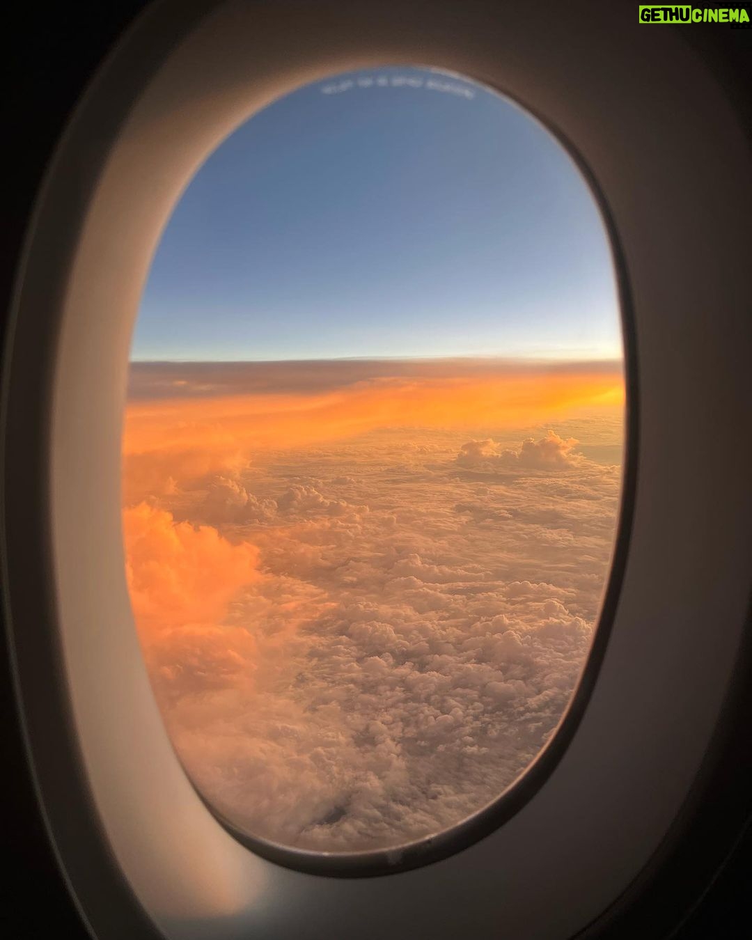 Vanesha Prescilla Instagram - i really need that me-time on a plane so baaaaddd 💫🌷