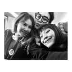 Vanesha Prescilla Instagram - akhirnya mampir lagi ke bandung!! tapi yang kali ini spesial karna diajak sama pak Presiden Jokowi sambil cobain kereta cepat yang sangat menyenangkaann! bersih, nyaman, bagus, dan hemat waktu karna total perjalanan jakarta-bandung kurang lebih cuma 45 menit, gapake macet macetan dan super cepetttt sampe 350km/h. terimakasih pak Jokowi ❤️🤍 Jakarta, Indonesia
