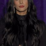 Vanessa Laine Bryant Instagram - Vanessa Bryant announces that Kobe will have three statues outside the House that Kobe Built.