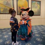 Vanessa Laine Bryant Instagram - Disney Day w/my Koko Bean 🎃🫶🏽🧡🦇